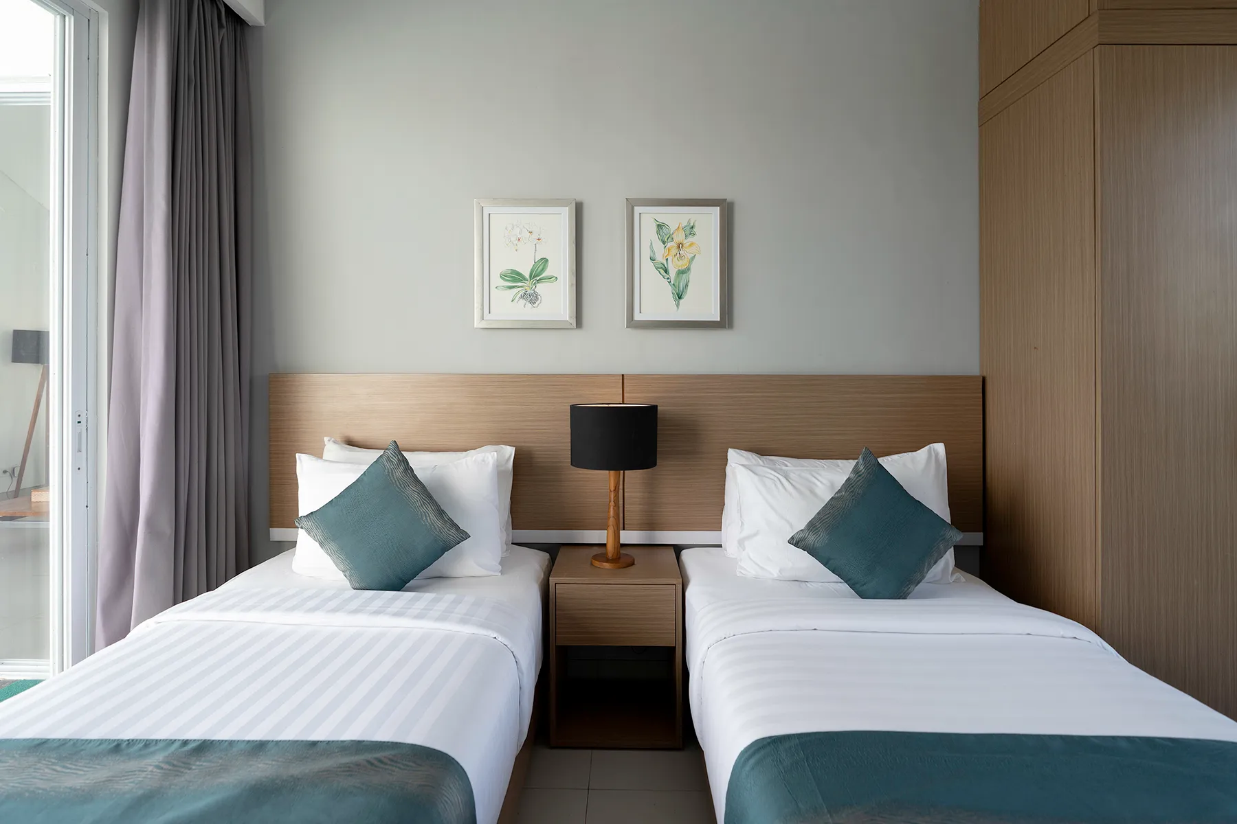 Three Bedrooms Panoramic Pool Villa 3